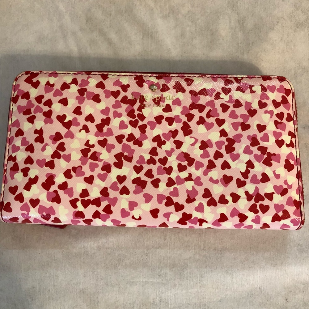 Kate spade heart wallet